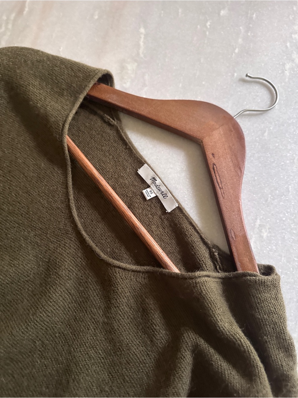 MADEWELL Olive Green Lightweight Crewneck Alpaca Sweater - Size XS - Picture 2 of 5